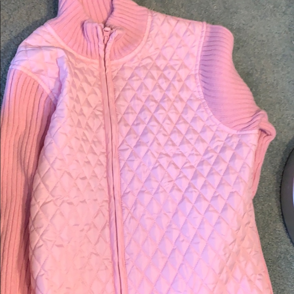 pink sweater